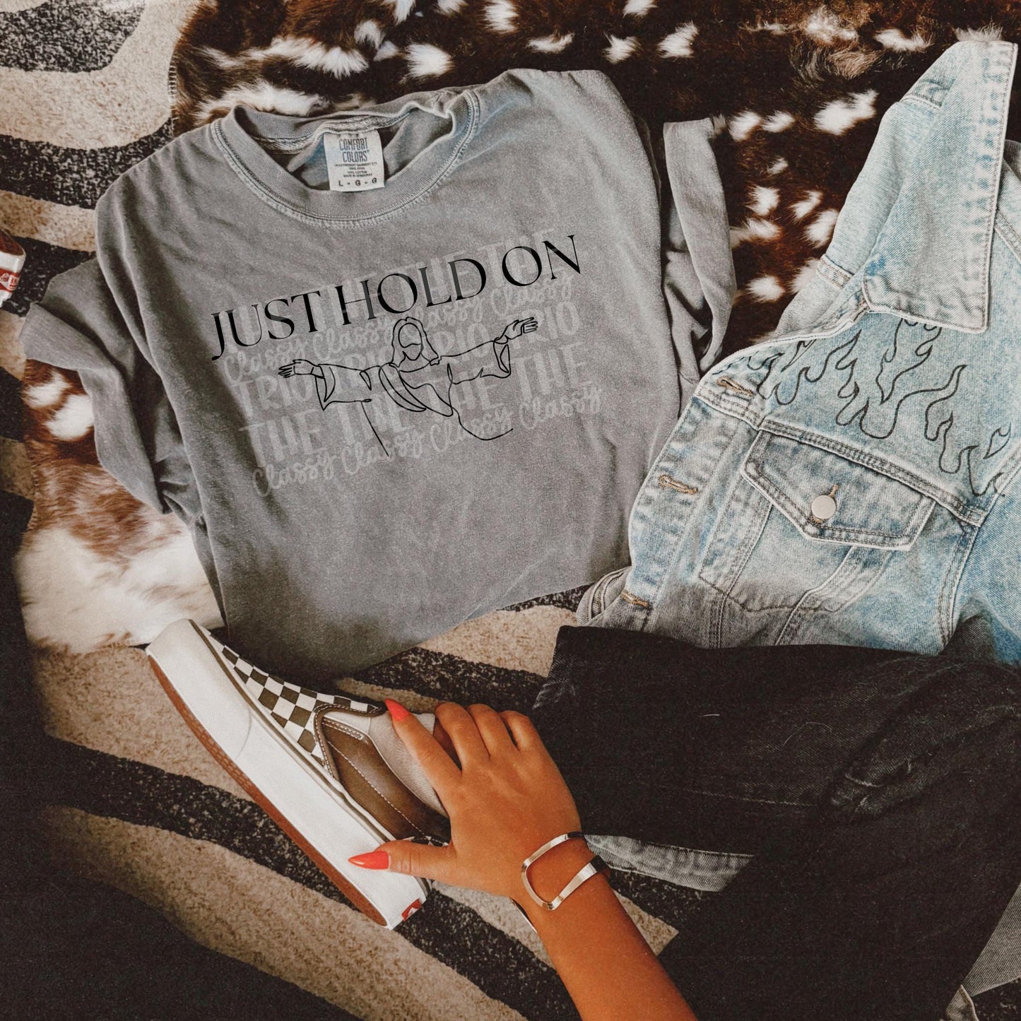 Just Hold On | Jesus Line Drawing Digital Design | PNG | Sublimation | Christian Design | Bible | Kid Adult Shirt Design | Original Creator
