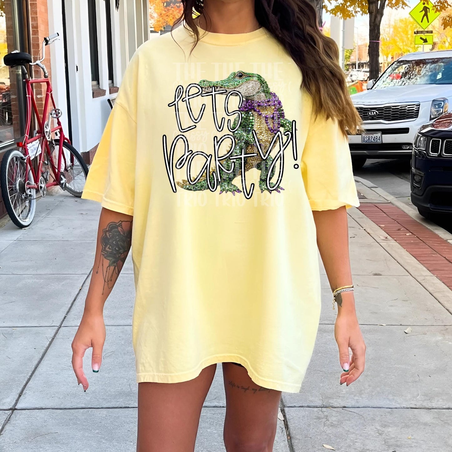 Mardi Gras Faux Rhinestone Digital Design | PNG | Sublimation DTF Shirt Design kings cake + crawfish